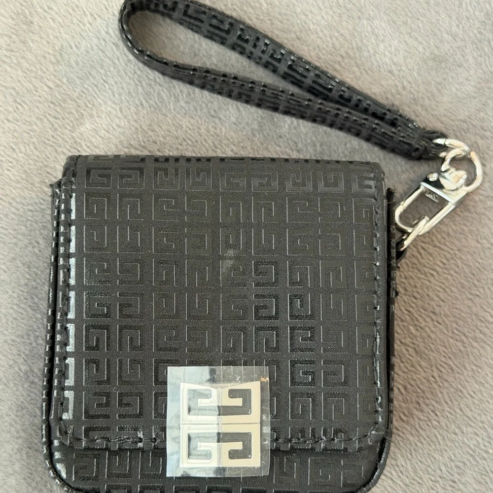 Givenchy Black Embossed Wristlet Coin Purse and AirPods Holder - GWP - Picture 2 of 12